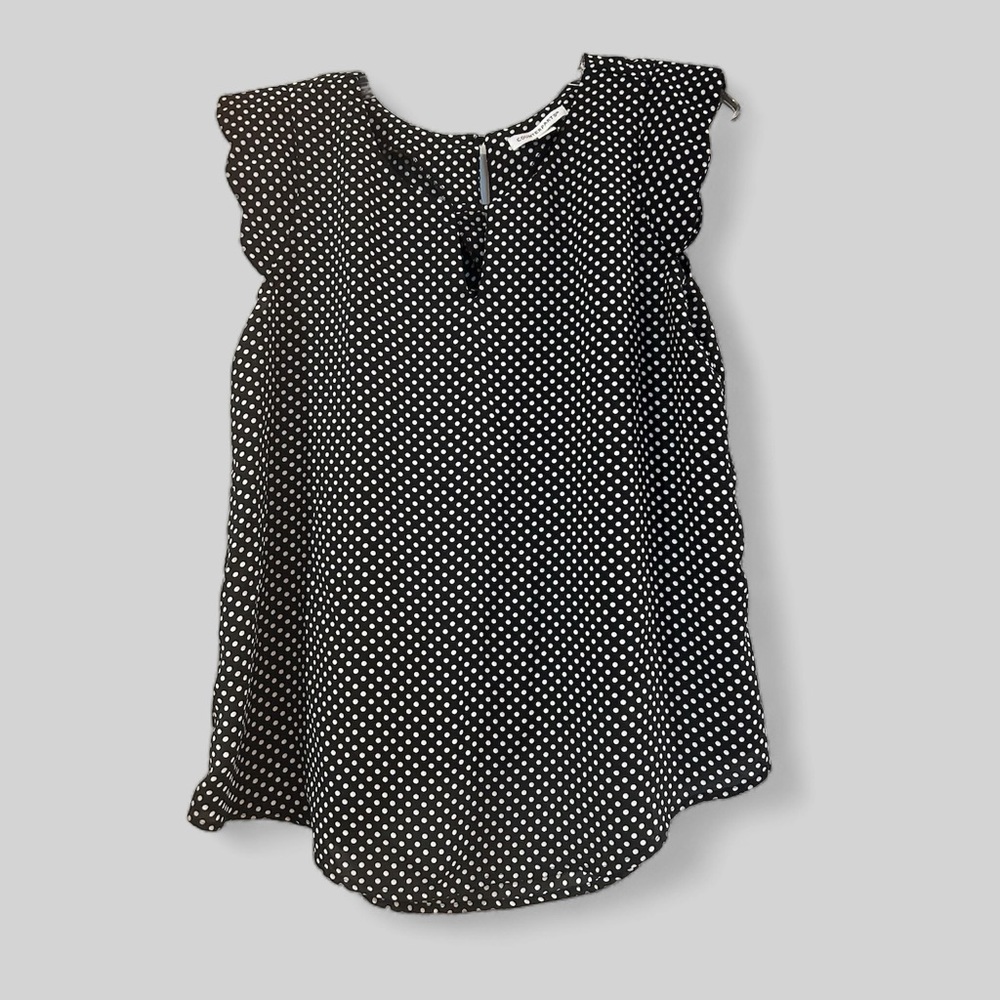 Black and white polka dot top